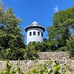 Lägenhet Zuarin Gewoelbekeller - Direkt Am Schlossgarten Von - Parkplatz Auf Anfrage - Aufladestation Fuer Elektro-autos Vorhanden *