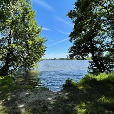 Zuarin Gewoelbekeller - Direkt Am Schlossgarten Von - Parkplatz Auf Anfrage - Aufladestation Fuer Elektro-autos Vorhanden Lejlighed *